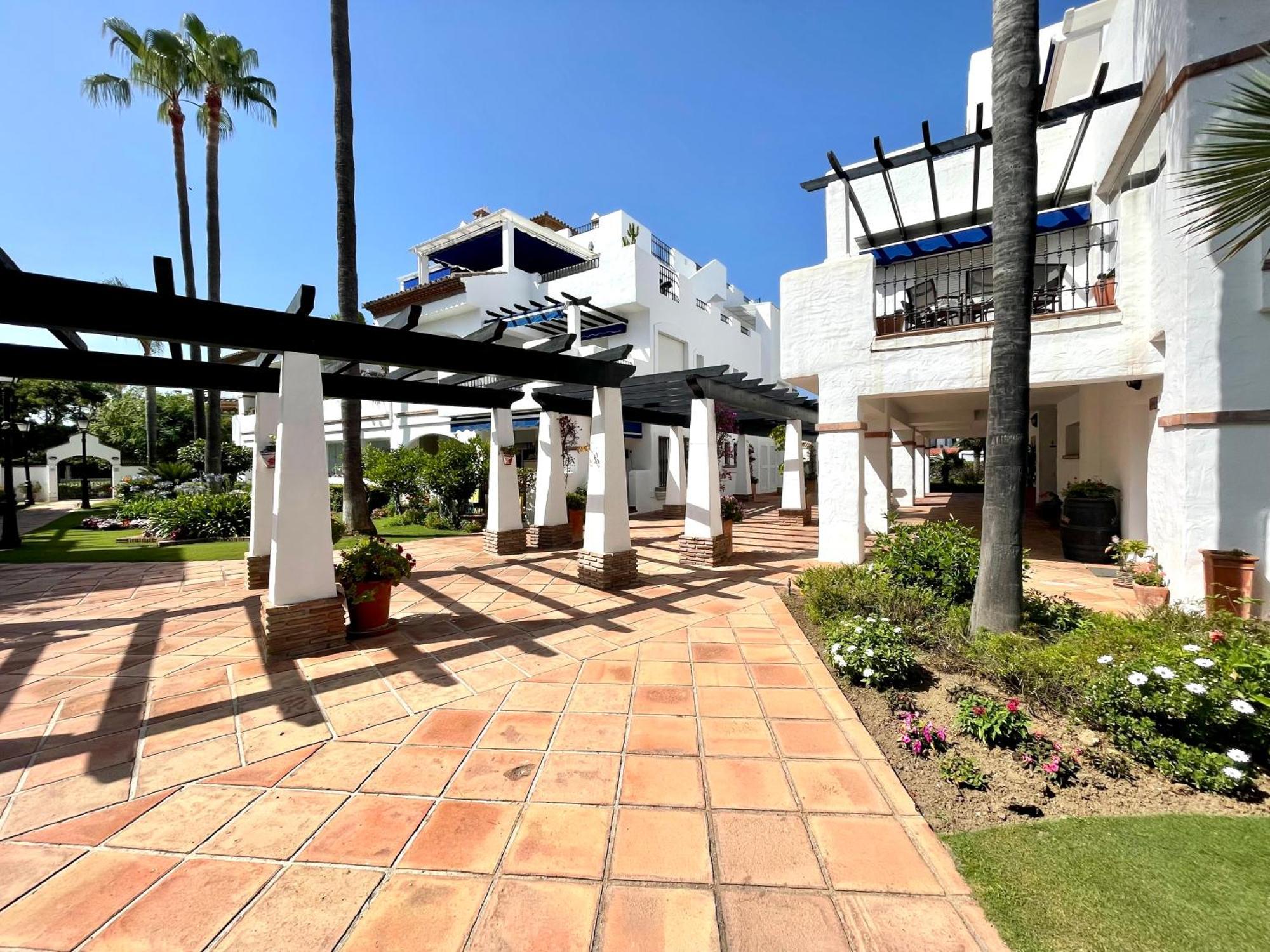 Solguest Apt A 7 Minutos De Puerto Banus 1ª Linea Playa!!! Marbella Exterior foto
